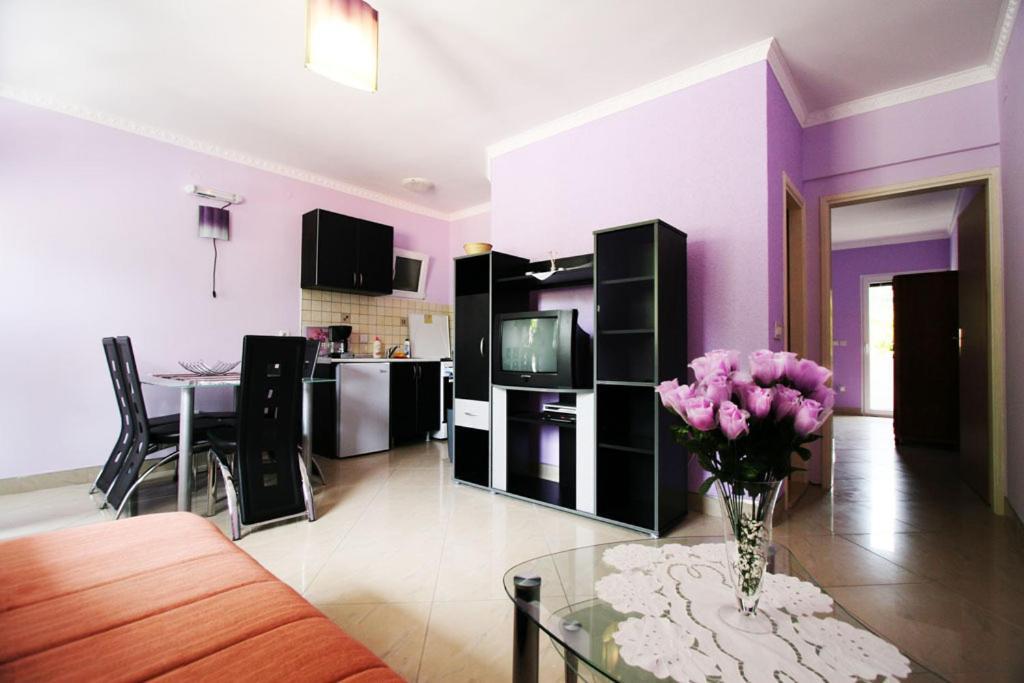 Paunovic Apartments Tivat Kamer foto